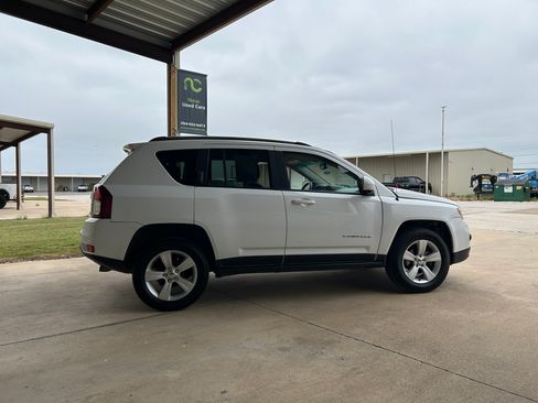 Used 2014 Jeep Compass FWD Latitude image 6