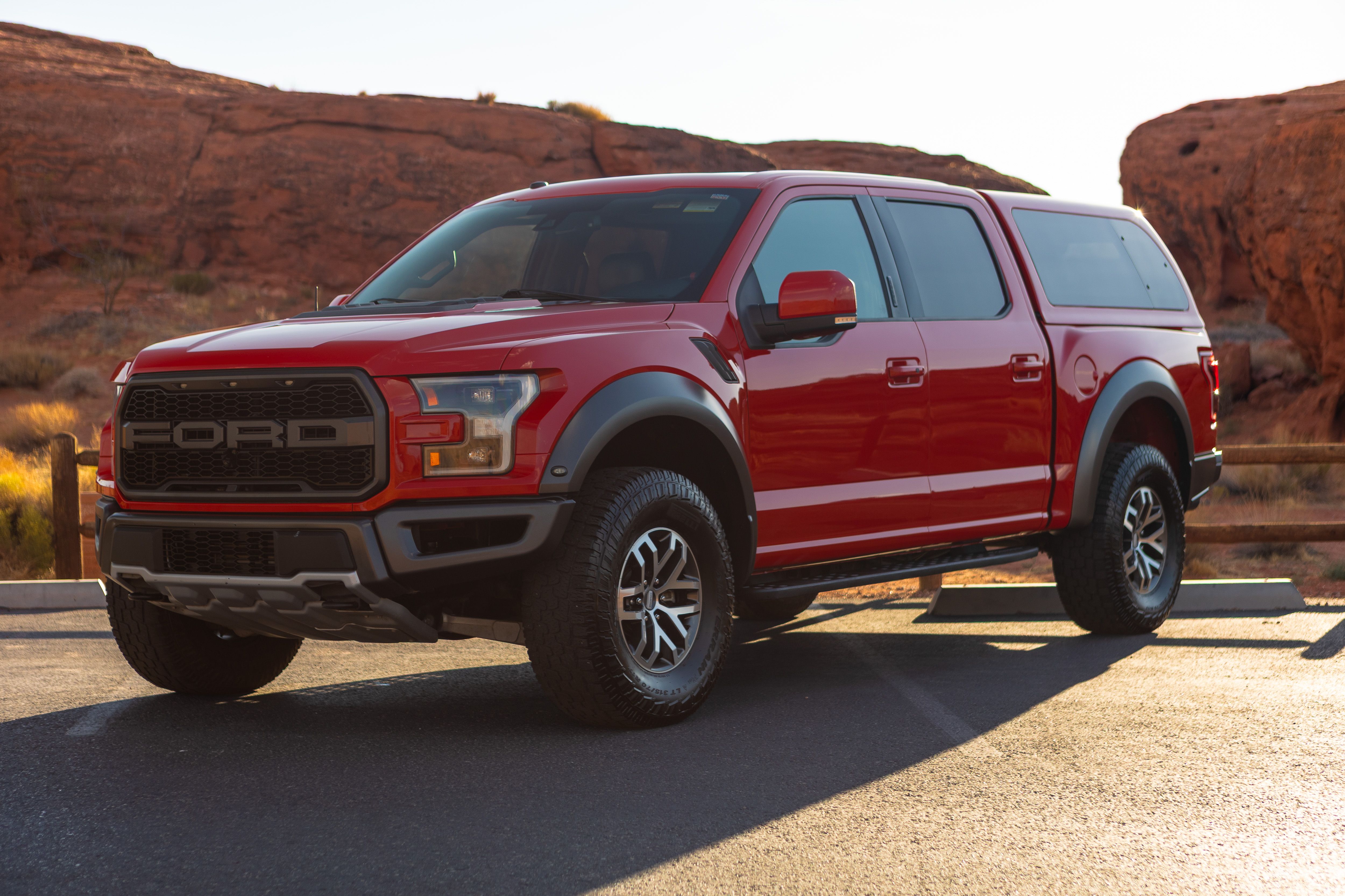 Used 2018 Ford F150 4x4 Crew Cab Raptor image 4