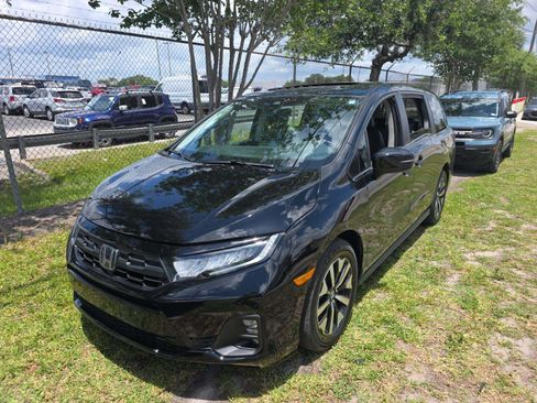 Used 2025 Honda Odyssey EX-L image 1