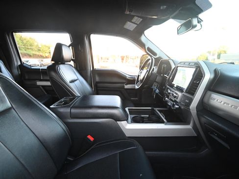 Used 2022 Ford F250 Lariat image 47