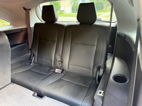Used 2016 Acura MDX w/ Technology Package AWD/4WD image 17