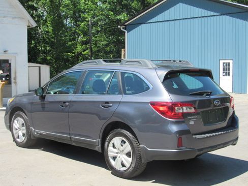 Used 2015 Subaru Outback 2.5i AWD/4WD image 5