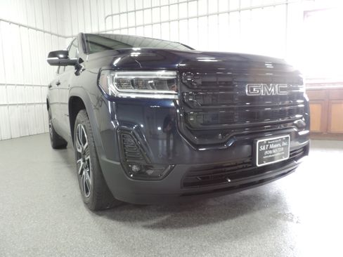 Used 2021 GMC Acadia SLT image 8