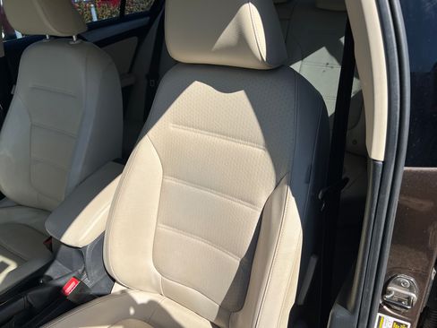 Used 2013 Volkswagen Jetta SE Sedan FWD image 8