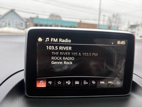 Used 2016 MAZDA MAZDA3 Sport image 14