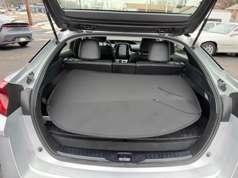 Used 2017 Toyota Prius Prime Premium image 26