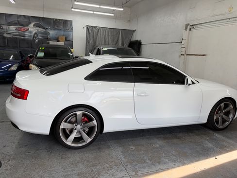 Used 2011 Audi A5 2.0T Premium Plus quattro Cpe AWD/4WD image 8