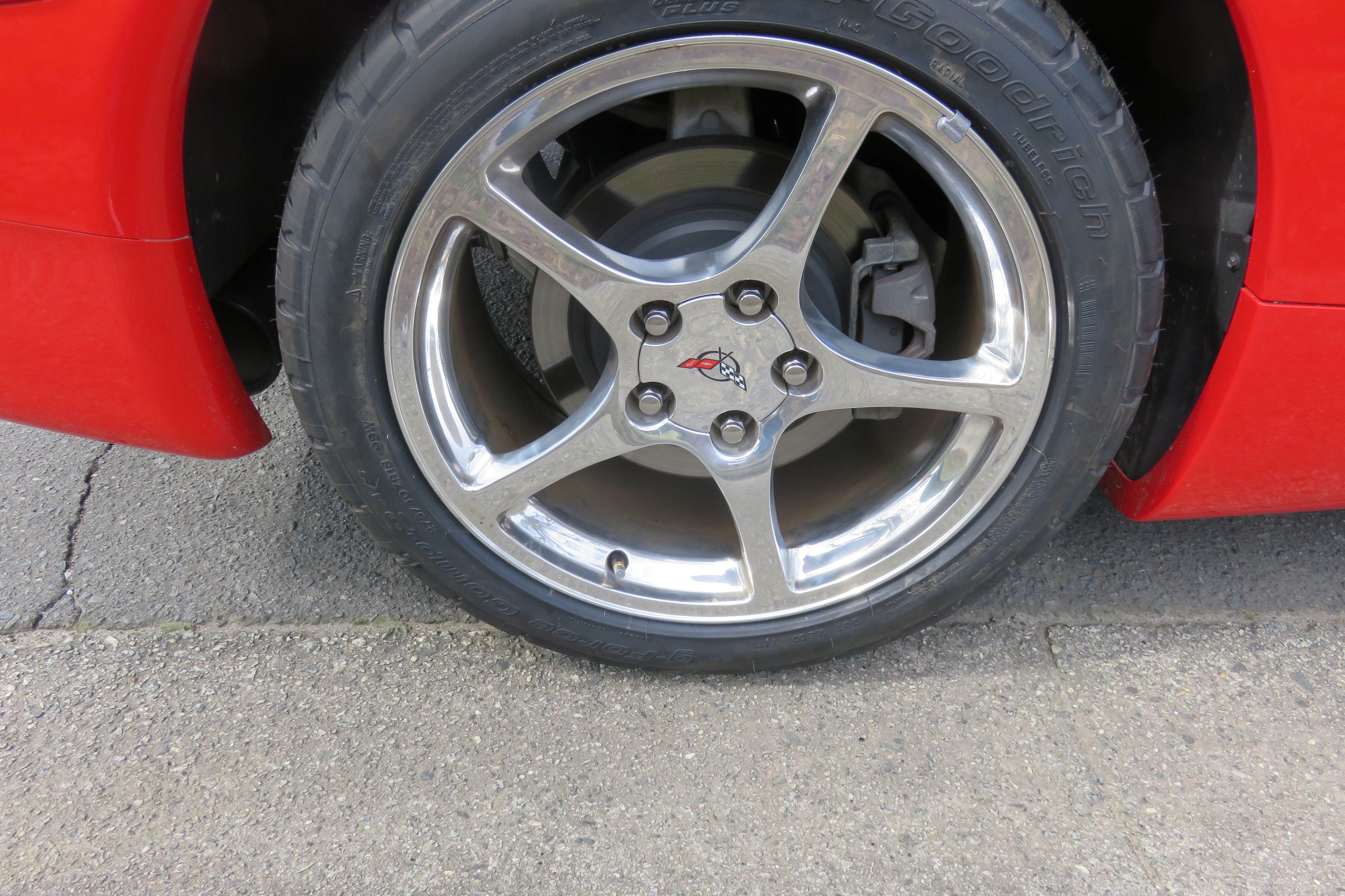 Used 2003 Chevrolet Corvette Convertible RWD image 35