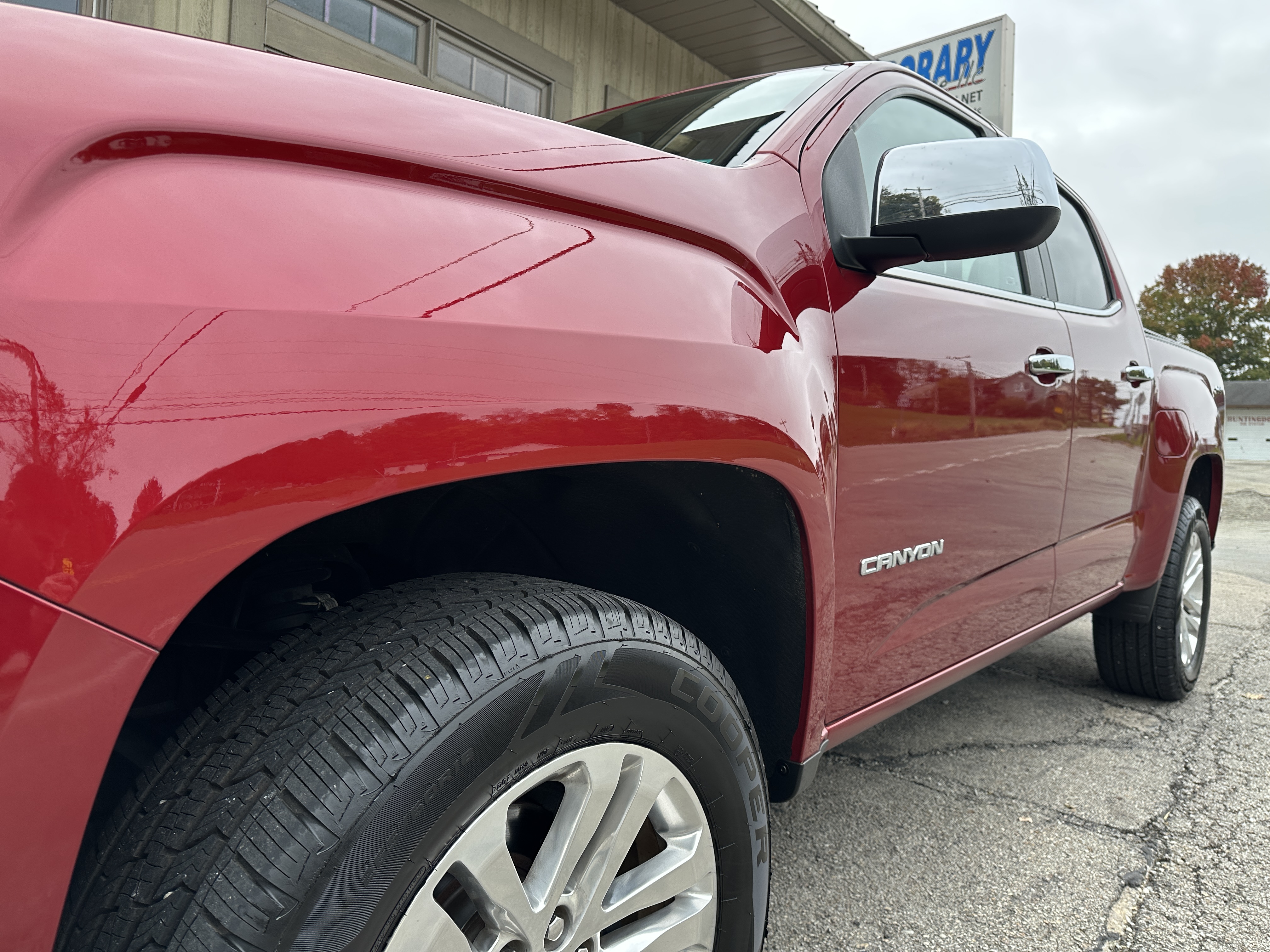 Used 2020 GMC Canyon 4x4 Crew Cab SLT image 7