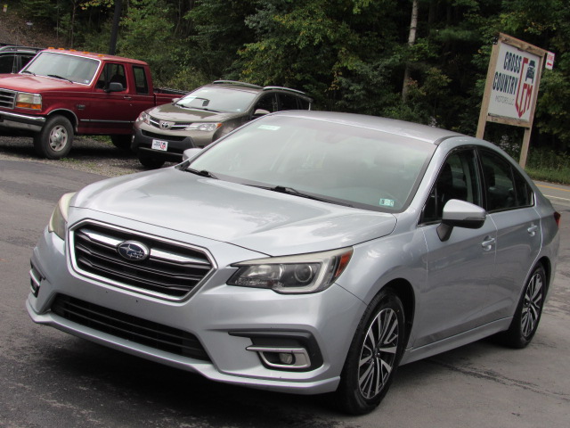 Used 2018 Subaru Legacy 2.5i Premium AWD/4WD image 1