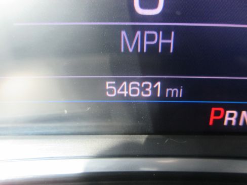 Used 2019 Chevrolet Equinox LT image 3