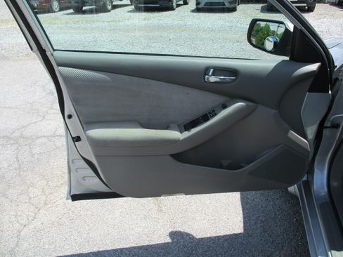 Used 2009 Nissan Altima S FWD image 17