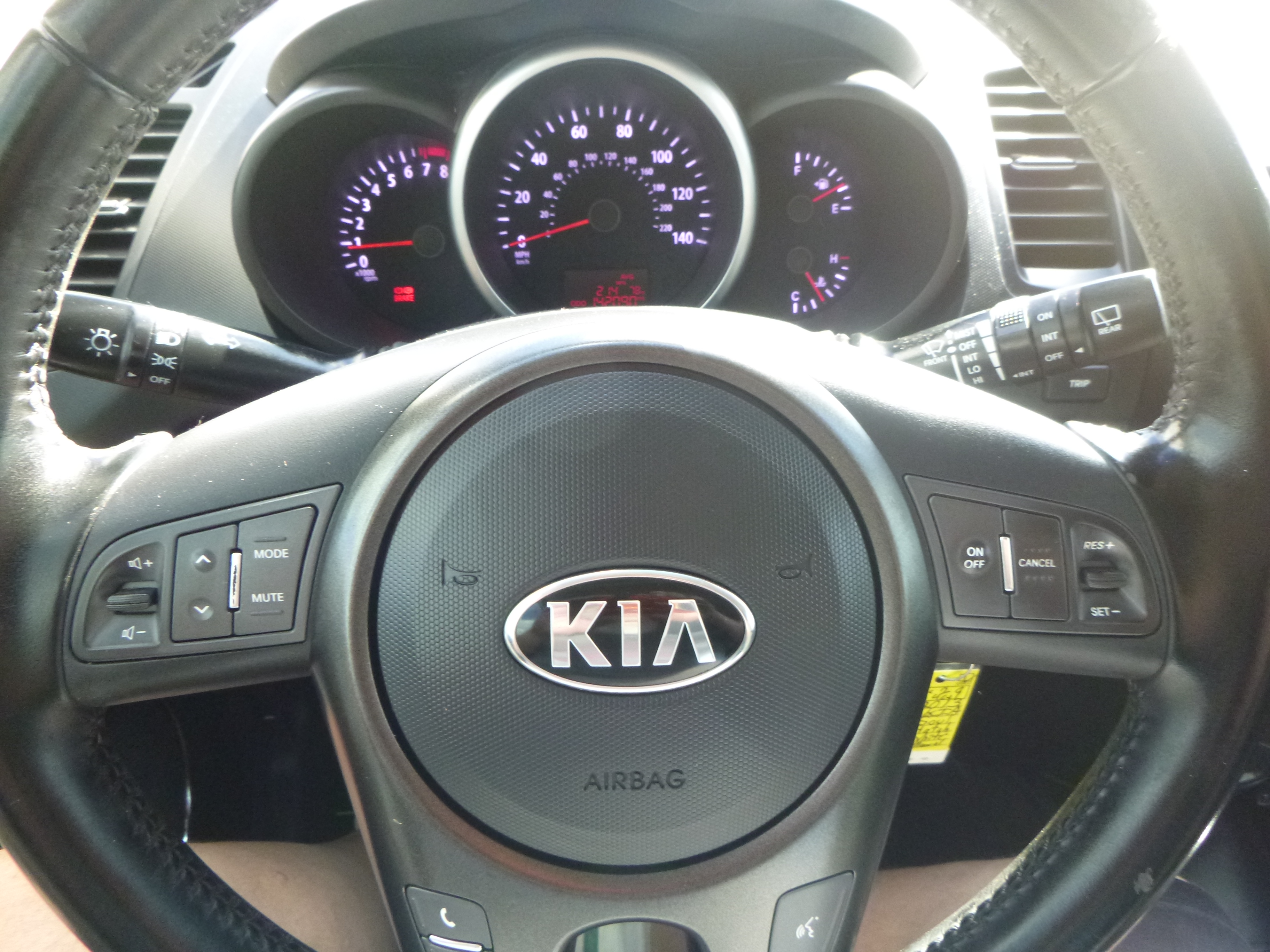 Used 2013 Kia Soul + FWD Hatchback 2.0L 4-Cyl image 19