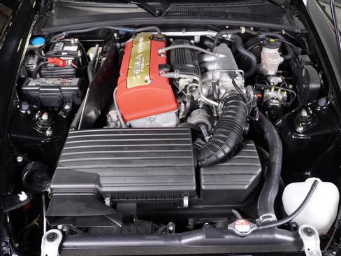 Used 2006 Honda S2000 image 25