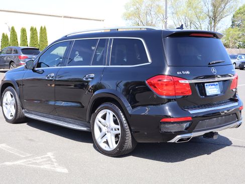 Used 2015 Mercedes-Benz GL 550 image 6