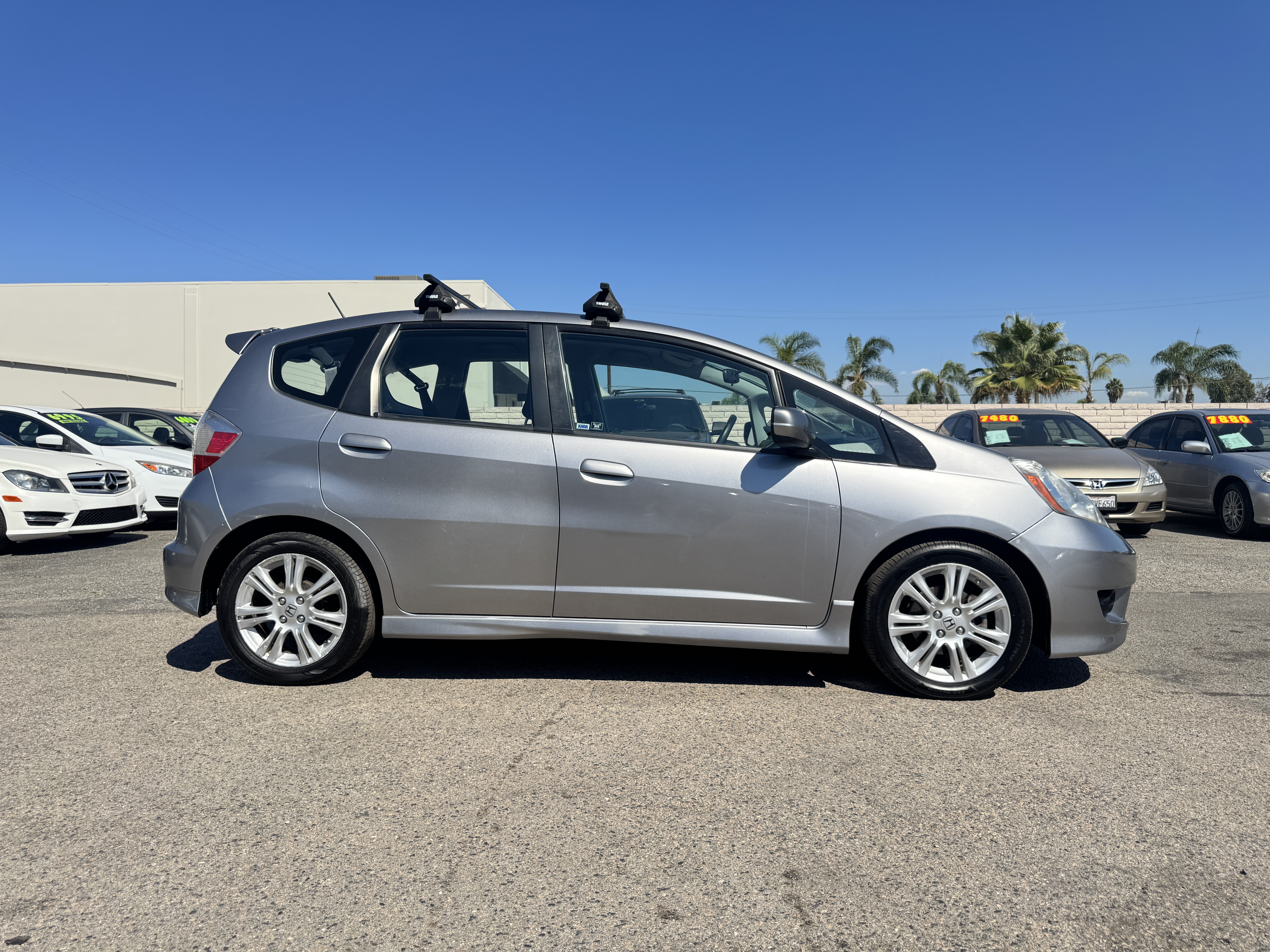 Used 2010 Honda Fit Sport image 10