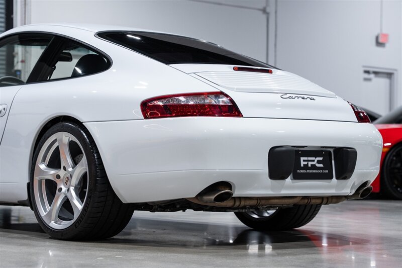 Used 1999 Porsche 911 Carrera 4 AWD/4WD image 14