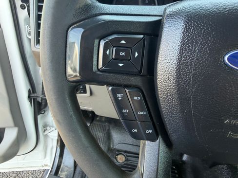 Used 2019 Ford F250 4x4 SuperCab Super Duty image 12