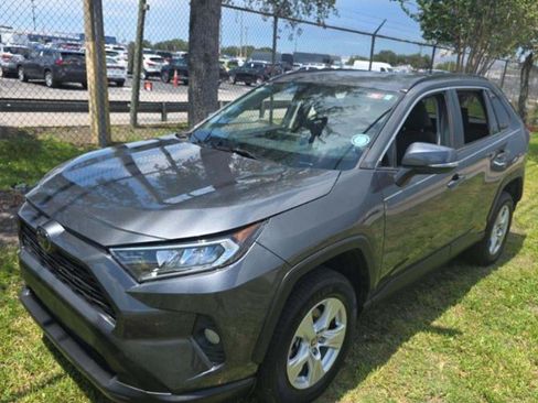Used 2021 Toyota RAV4 FWD XLE image 1