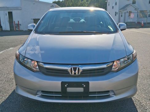 Used 2012 Honda Civic LX image 2