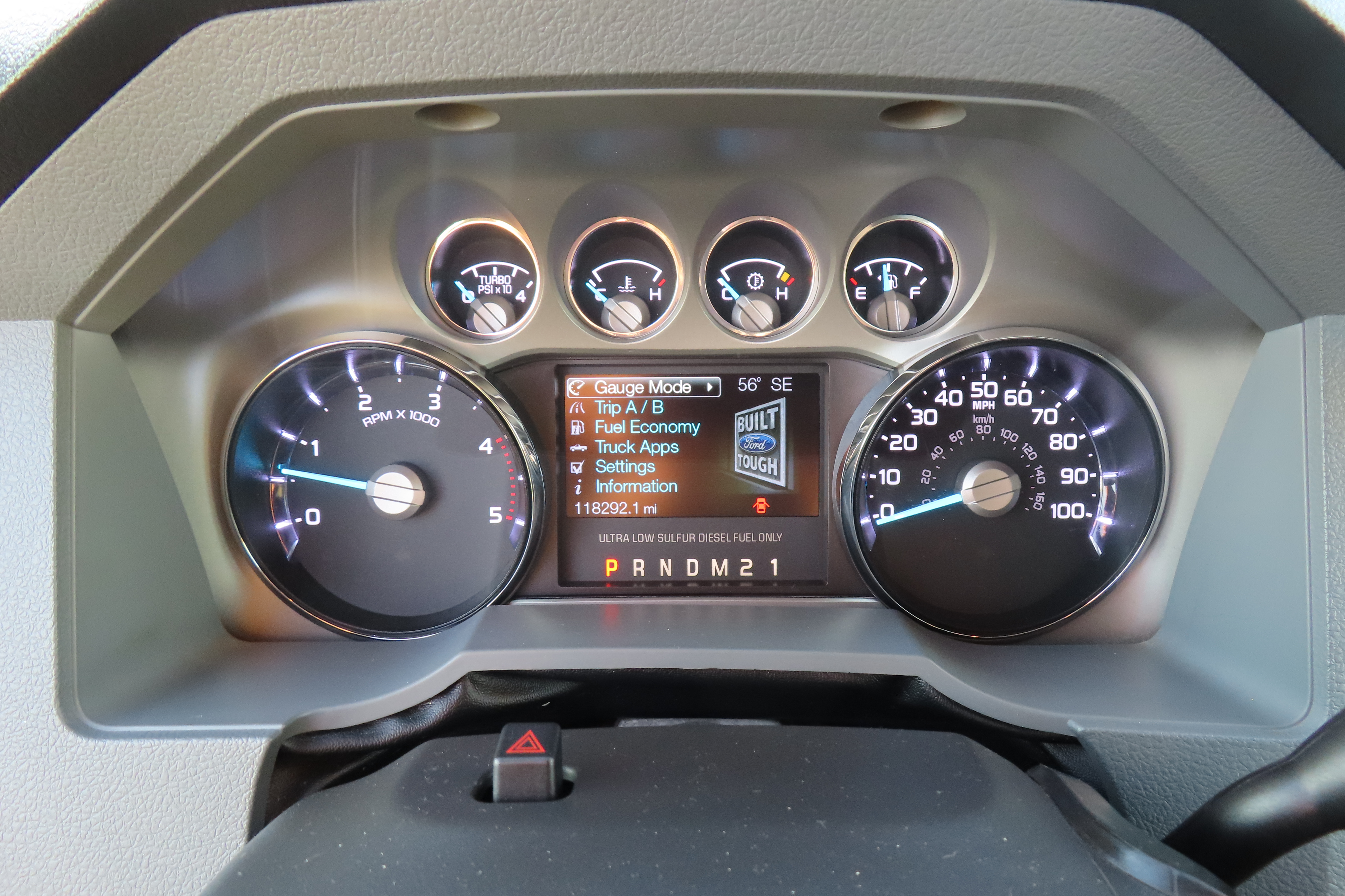Used 2016 Ford F350 4x4 Crew Cab Super Duty image 8