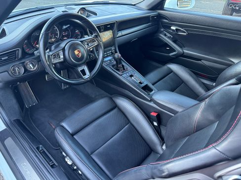 Used 2017 Porsche 911 Turbo S image 16
