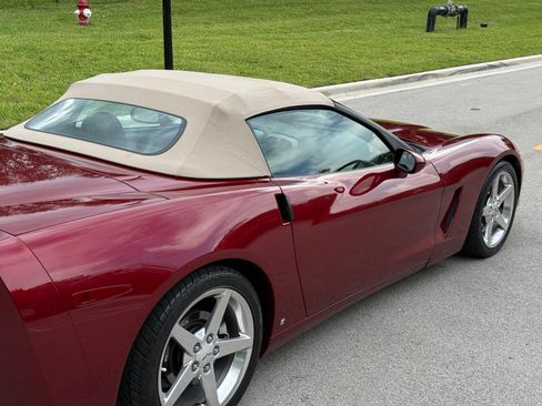 Used 2006 Chevrolet Corvette Convertible RWD image 59