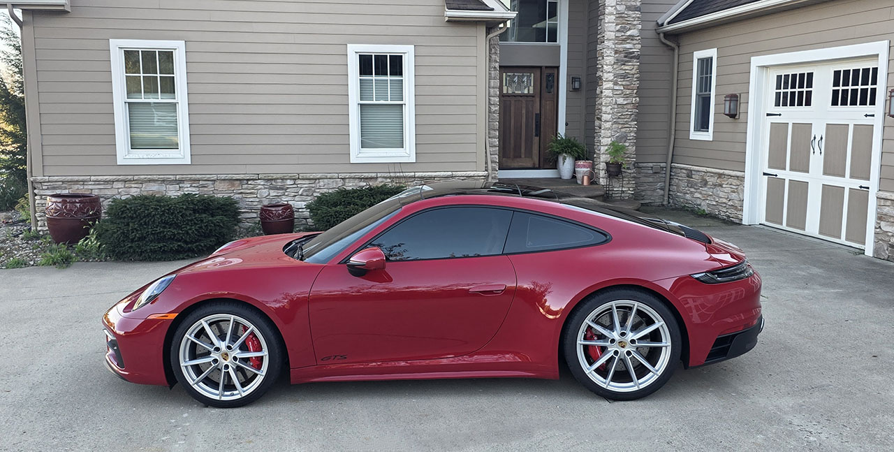 Used 2022 Porsche 911 Carrera GTS Coupe RWD image 24