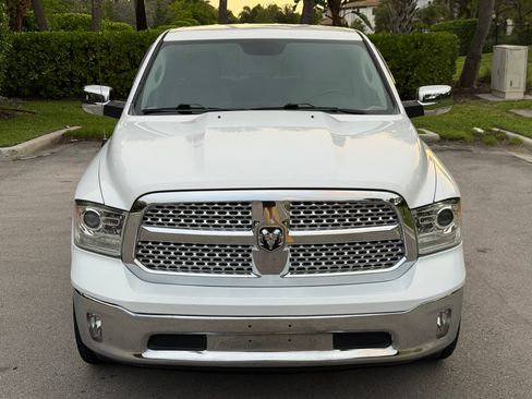 Used 2018 RAM 1500 2WD Crew Cab Laramie image 65