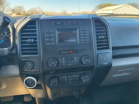 Used 2016 Ford F150 image 16