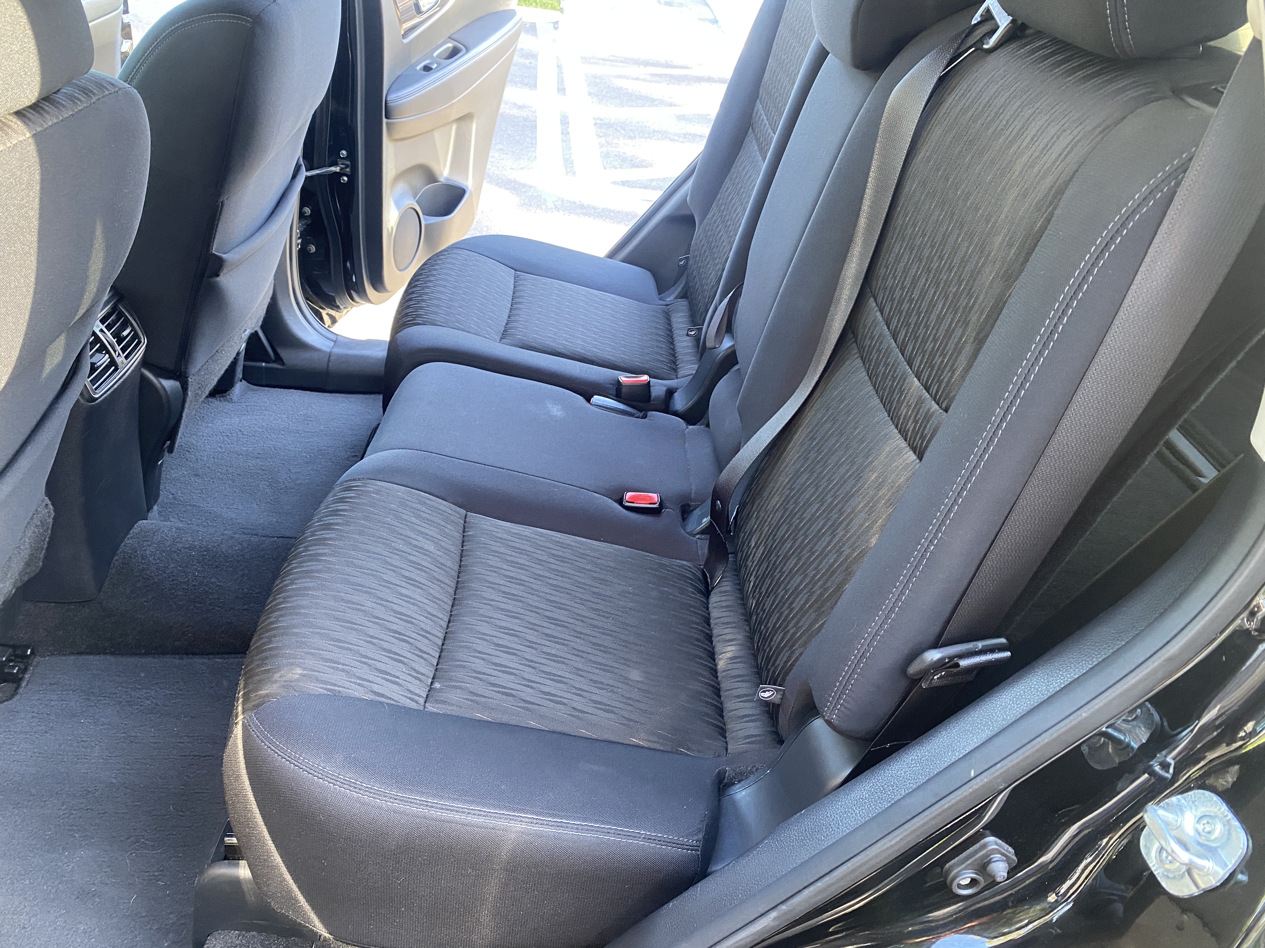 Used 2017 Nissan Rogue FWD image 14