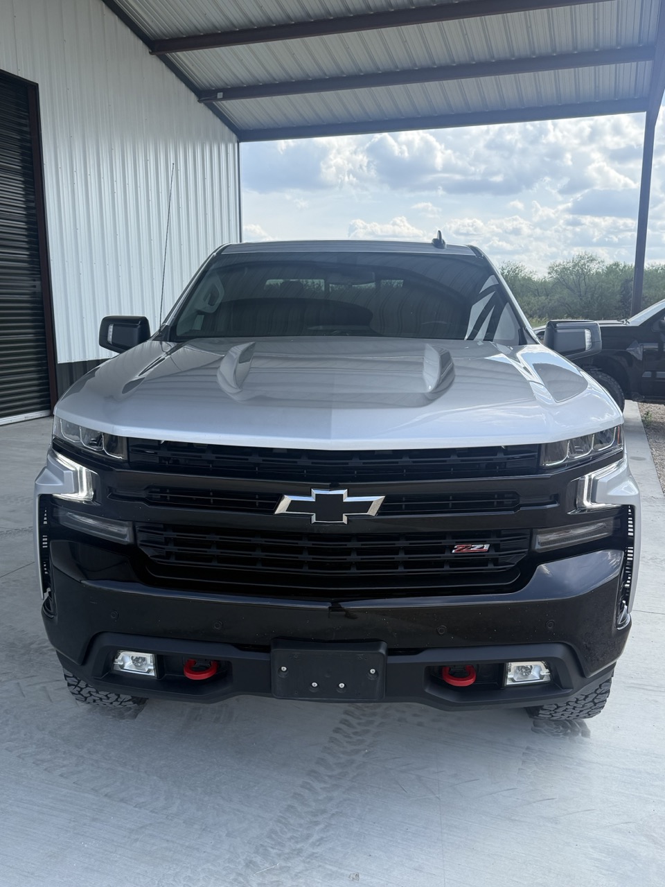 Used 2021 Chevrolet Silverado 1500 4x4 Crew Cab LT Trail Boss image 3