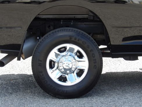 Used 2022 RAM 2500 Tradesman image 9