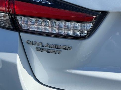 Used 2022 Mitsubishi Outlander Sport SE image 21