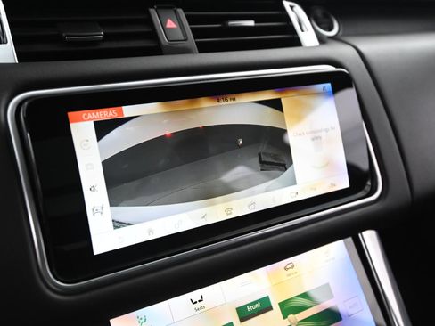 Used 2022 Land Rover Range Rover Sport SVR image 31