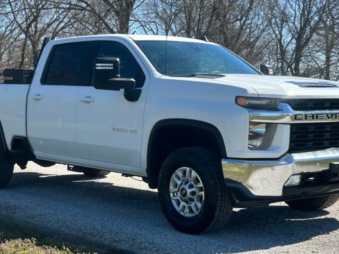 Used 2020 Chevrolet Silverado 2500 LT image 11