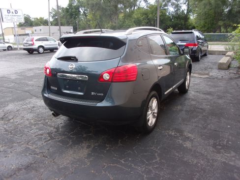 Used 2013 Nissan Rogue AWD SV w/ Premium Package image 4