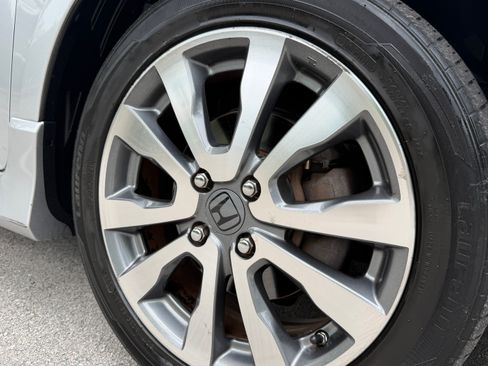 Used 2013 Honda Fit Sport image 40