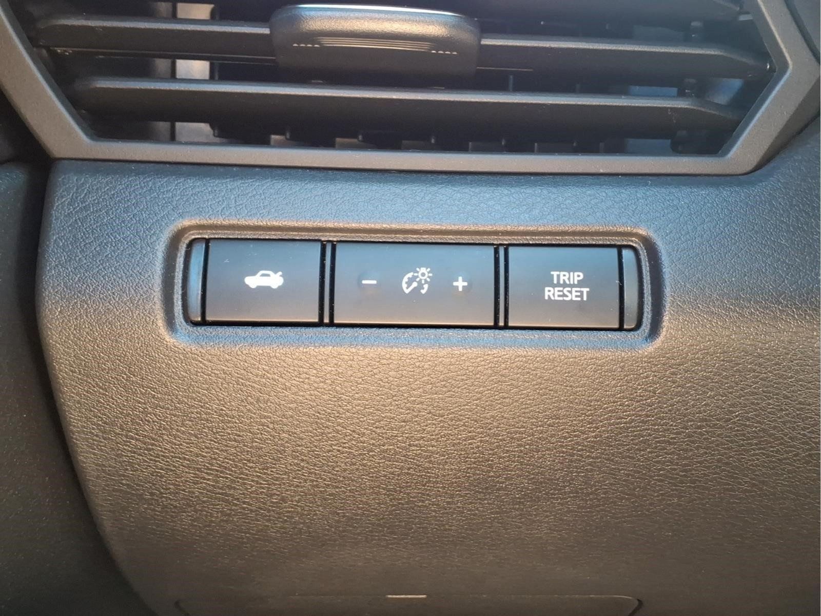 Used 2021 Nissan Altima 2.5 SR FWD image 22