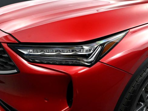 Used 2022 Acura MDX A-Spec image 9