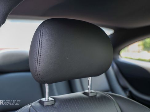 Used 2005 Pontiac GTO image 35