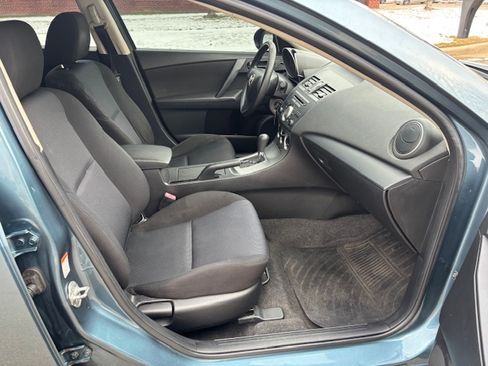 Used 2011 MAZDA MAZDA3 i Sport image 16
