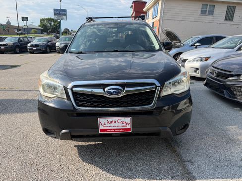 Used 2014 Subaru Forester 2.5i Premium AWD/4WD image 3