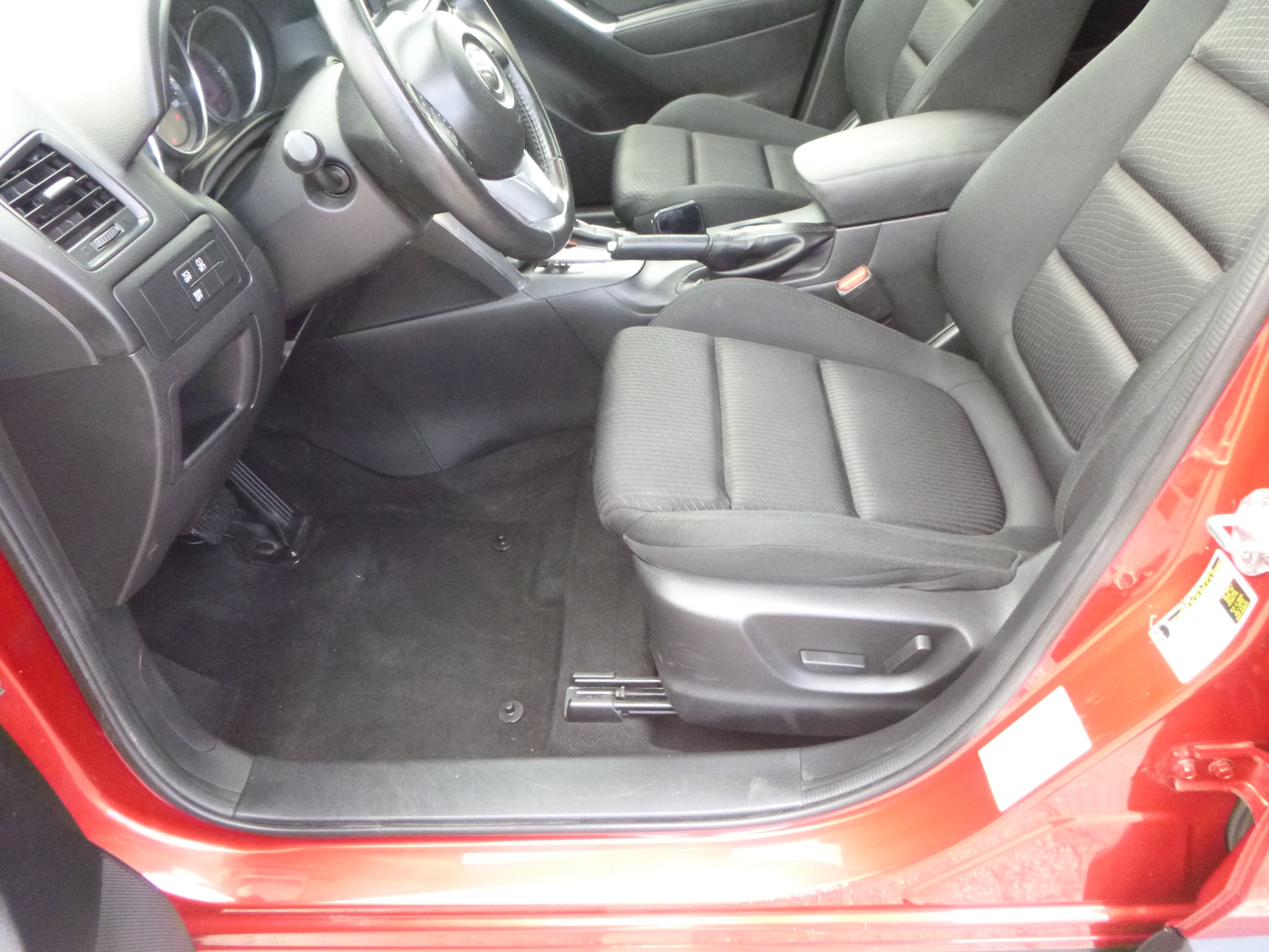 Used 2015 MAZDA CX-5 AWD Touring image 17