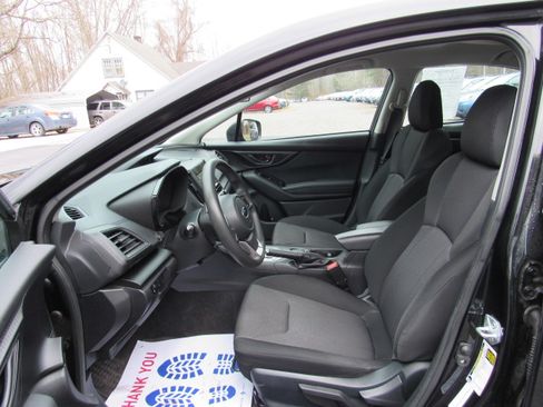 Used 2022 Subaru Impreza 2.0i Premium image 19