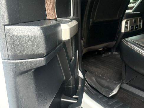Used 2017 Ford F250 4x4 Crew Cab Super Duty image 24
