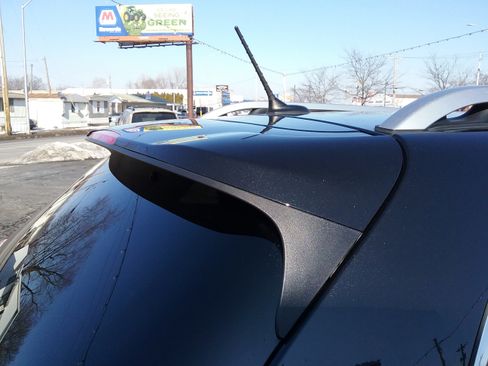 Used 2015 Jeep Cherokee Limited image 25