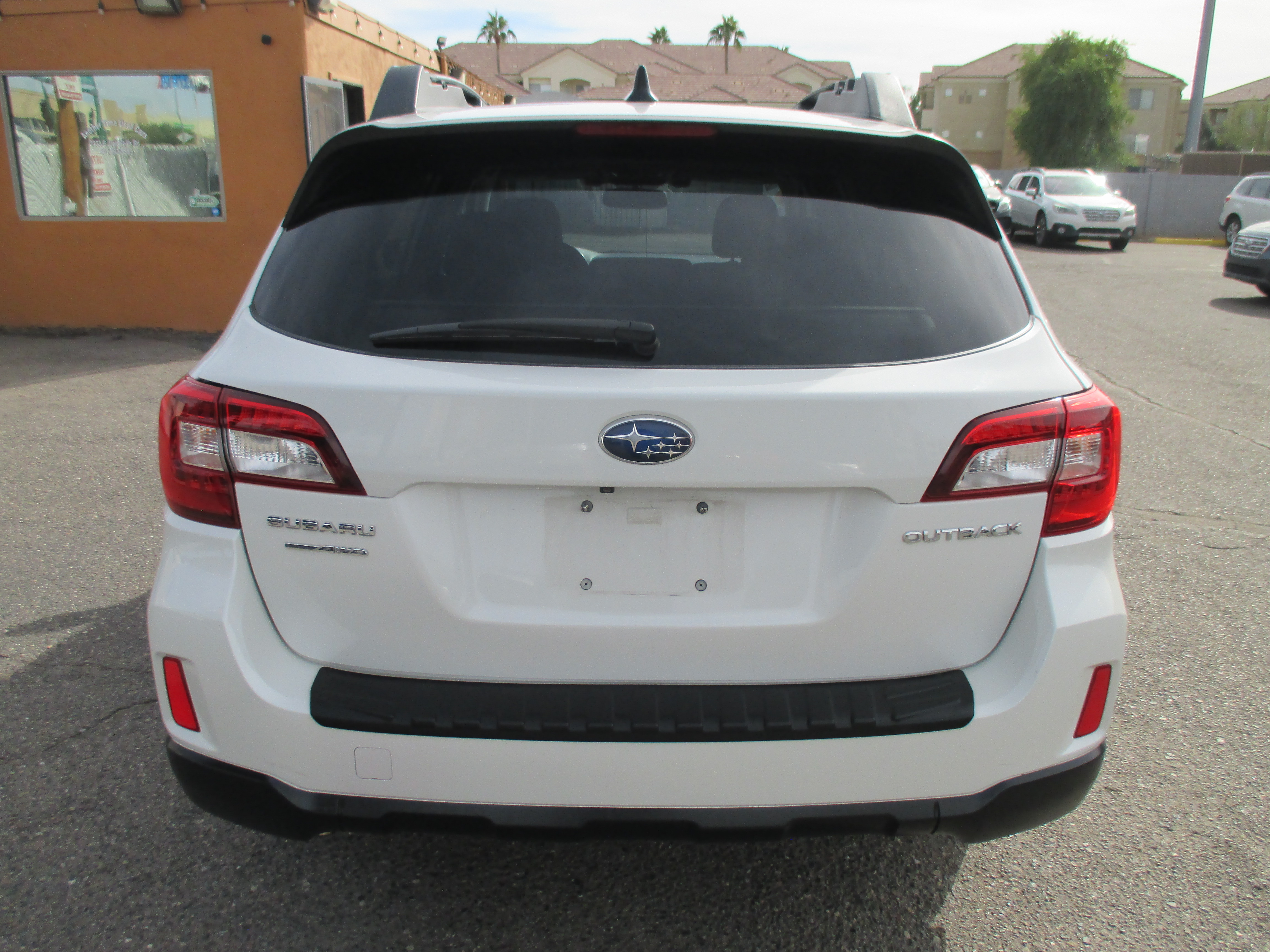 Used 2016 Subaru Outback 2.5i Premium AWD/4WD image 13