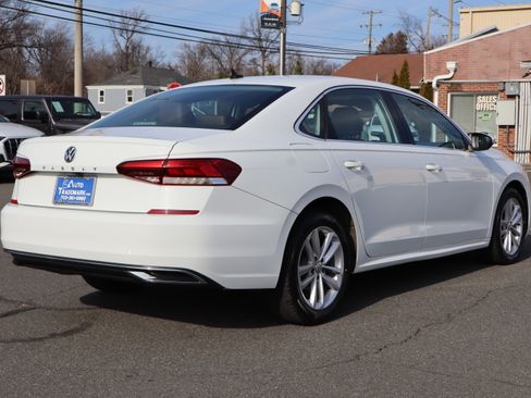 Used 2020 Volkswagen Passat 2.0T SE image 8