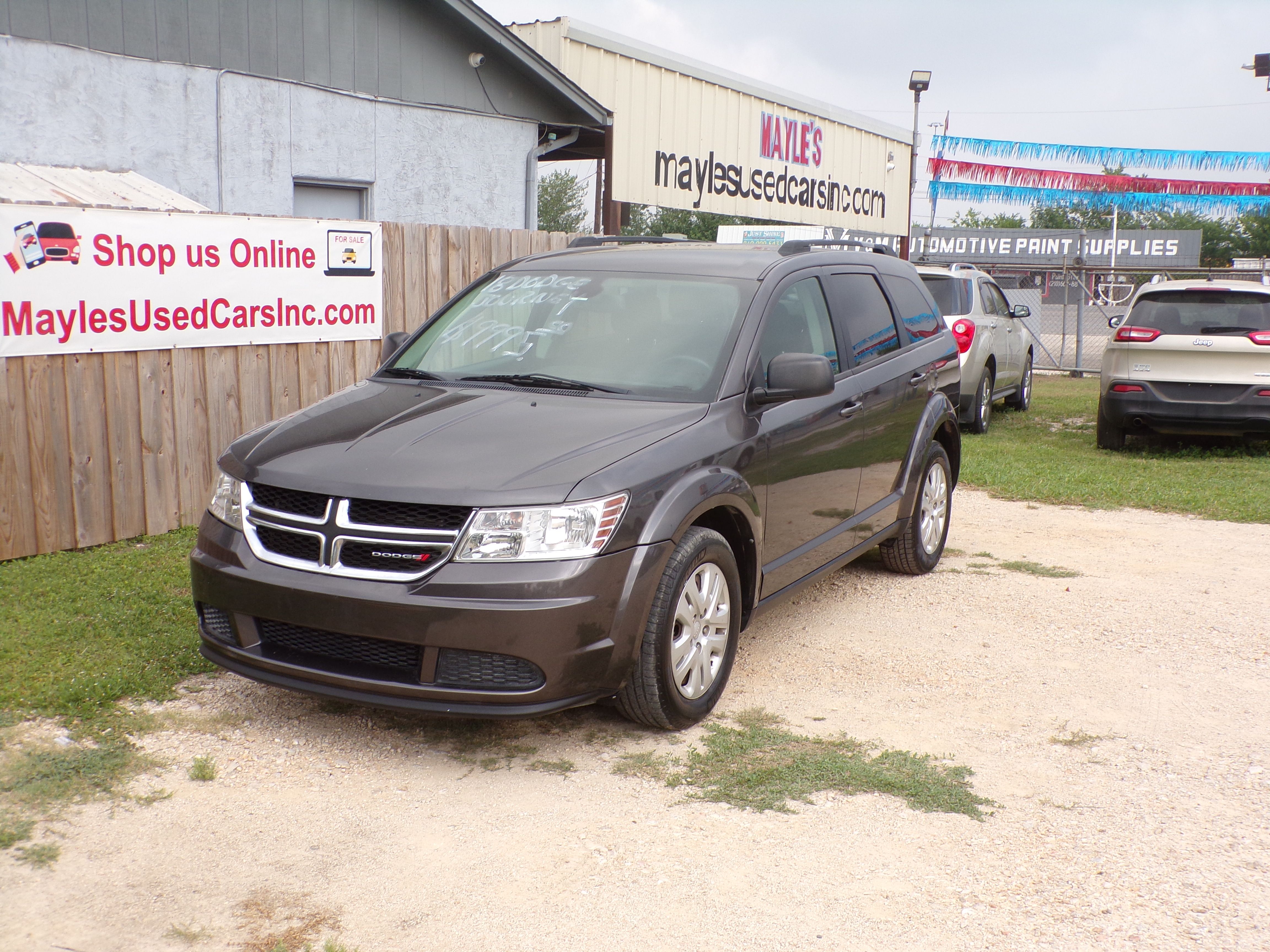 Used 2018 Dodge Journey SE FWD image 1